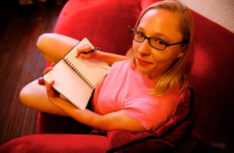 Nerdy blonde teen Maggie mayhem shows off her big tits with beautiful nipples