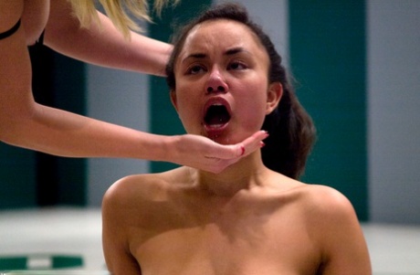 Ultimate Surrender starring Adrianna Nicole, Annie Cruz Hot Porn