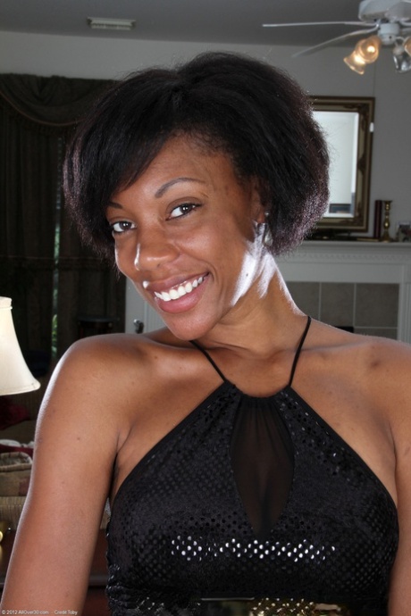 Arousing amateur MILF Jayden doffs her black dress and flaunts her brown muff