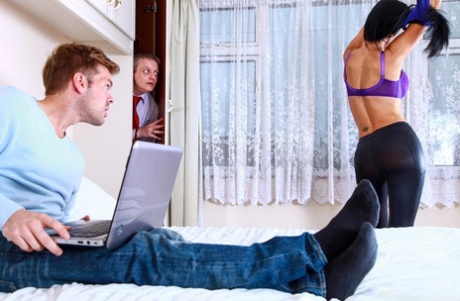 My MILFz performed by Jasmine Jae, Ryan Ryder Sex Gallery