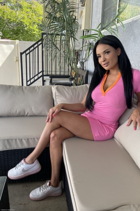 ATK Galleria performed by Anissa Kate Sex Gallery